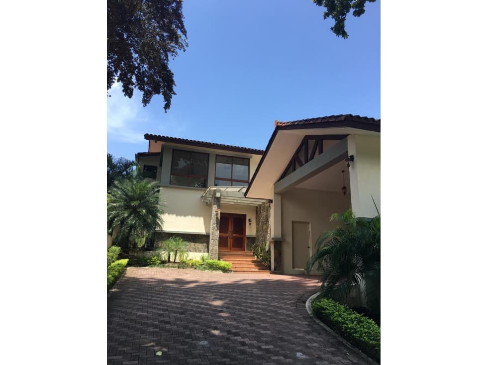ALQUILER CASA CLAYTON LINEA BLANCA - 1