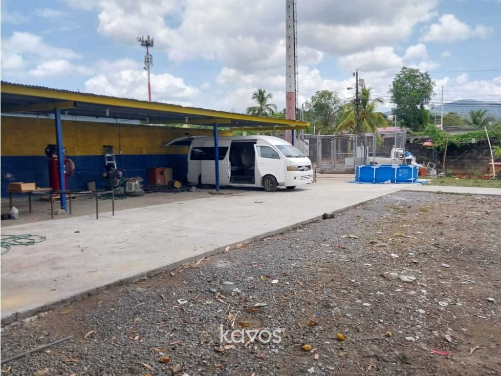 SE VENDE TERRENO | GALERA EN LA 24 DE DICIEMBRE - 1