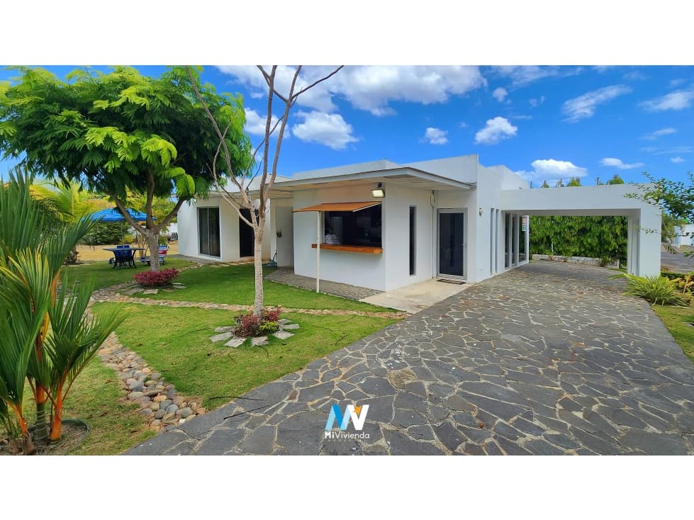 VENTA Casa de playa en Río Hato, San Carlos - 1