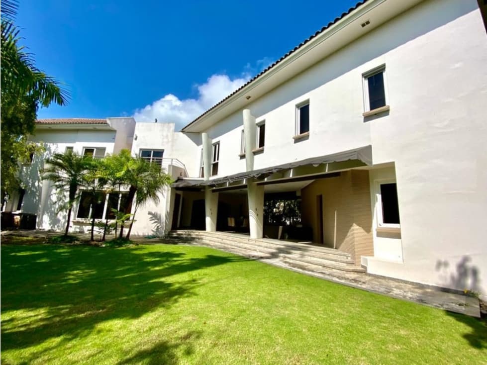 SE ALQUILA ESPECTACULAR CASA EN COSTA DEL ESTE $8500.00 - 1