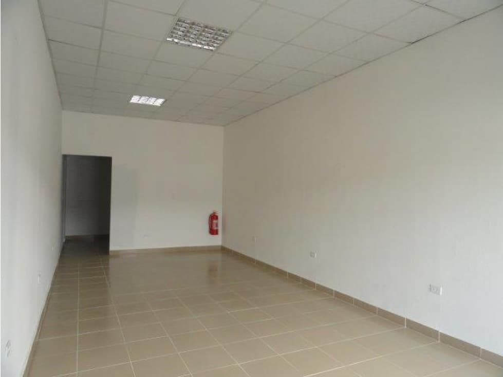 Se Alquila Local comercial 78 Metros Rio Abajo $850.oo - 1