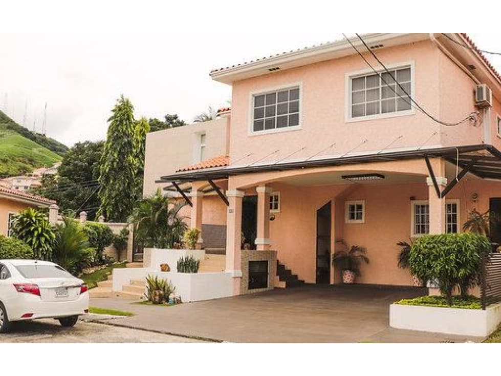 Se Vende Casa en Altos de Panamá, Remodelada B/.765,000 - 1