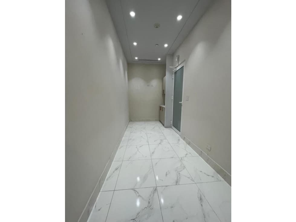 ! GANGA ¡ SE VENDE Consultorio u oficina en Town Center - 1