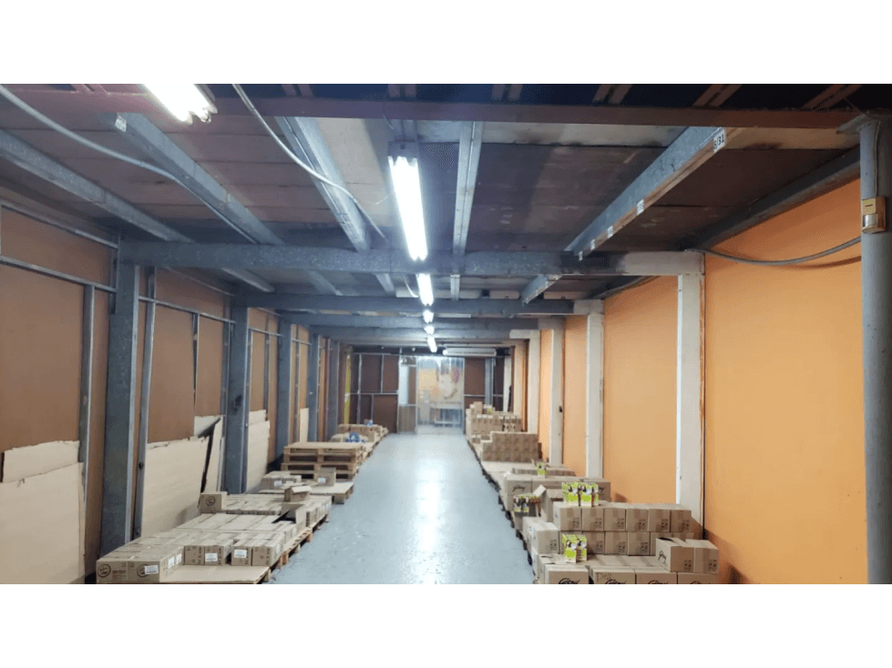 se vende bodega en rio abajo - 1