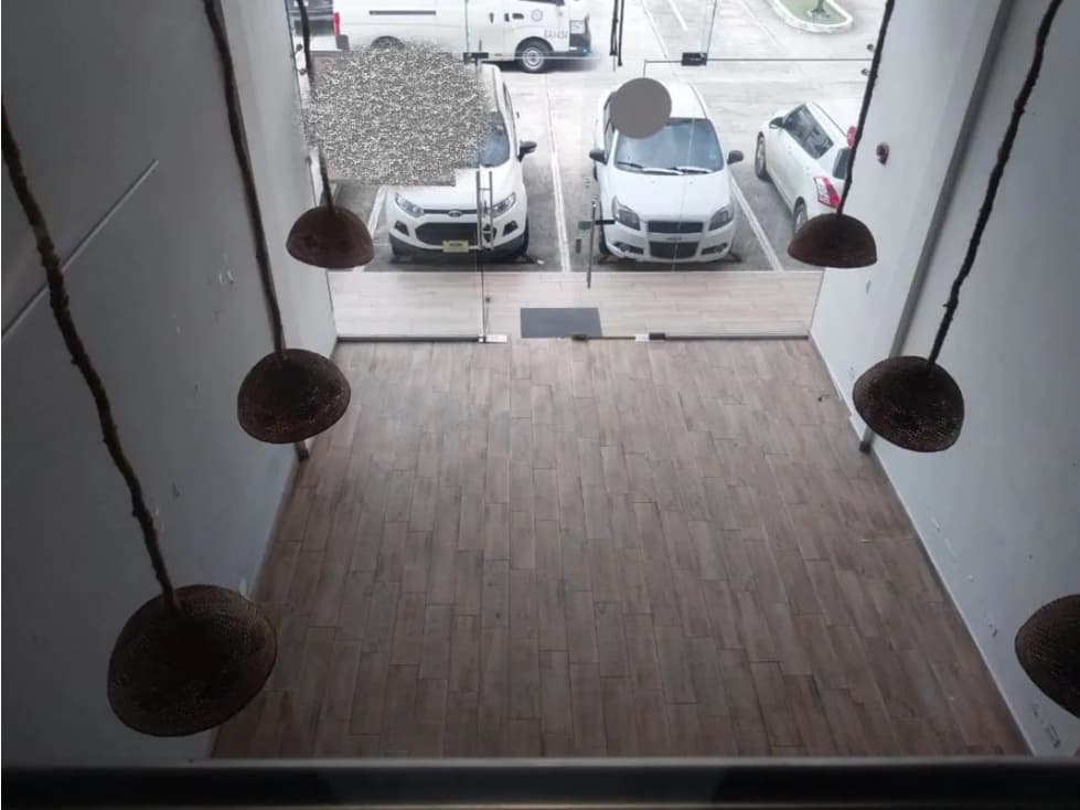 mm/ Se Alquila Local Comercial San Francisco 150 Mts $3.400.oo - 1