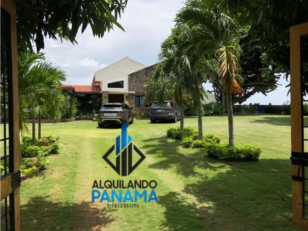 Se Alquila Casa de Playa 600 Mts Costa Esmeralda USD$5,500,oo - 1