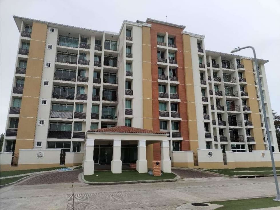 SE ALQUILA APARTAMENTO EN LA CHORRERA - 1