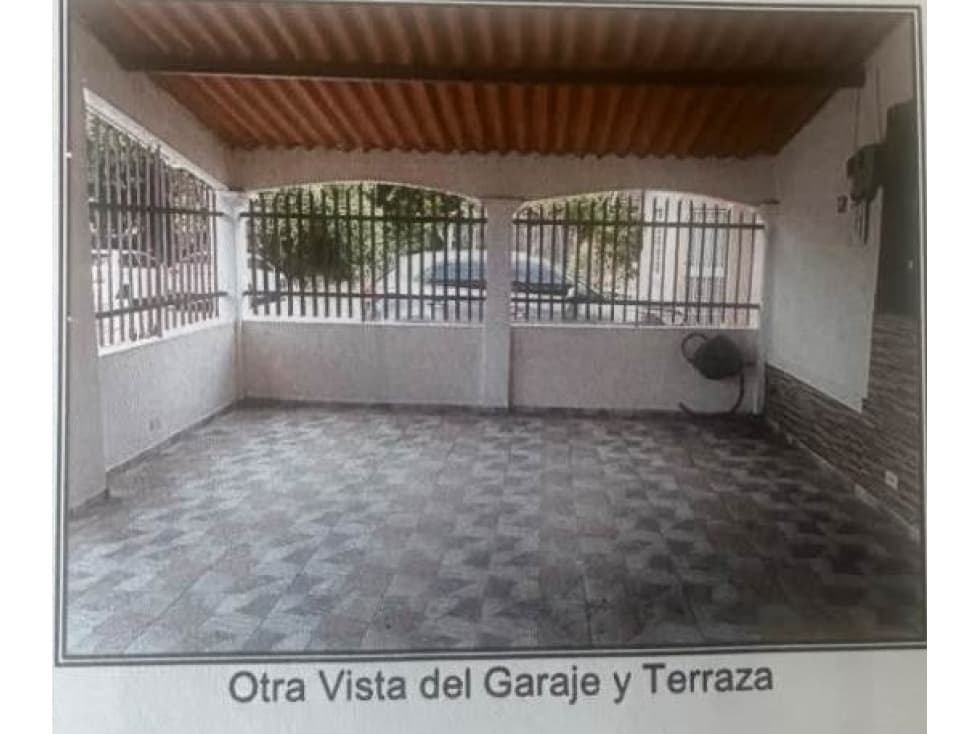 Se Vende Casa en Chorrera, Valle Dorado, Cerca de Todo - 1