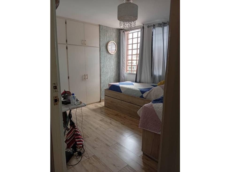 En venta apartamento en la Vía Fernández de Córdoba. - 1