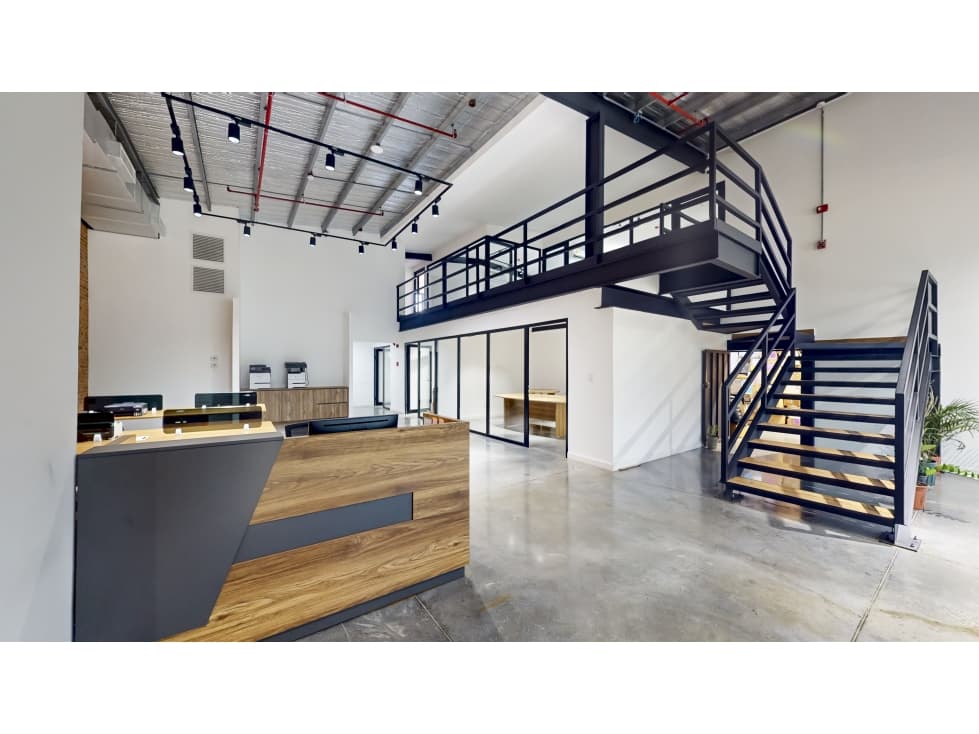Venta o Alquiler Ofibodega 393m2 - Panama Viejo Business Center - 1