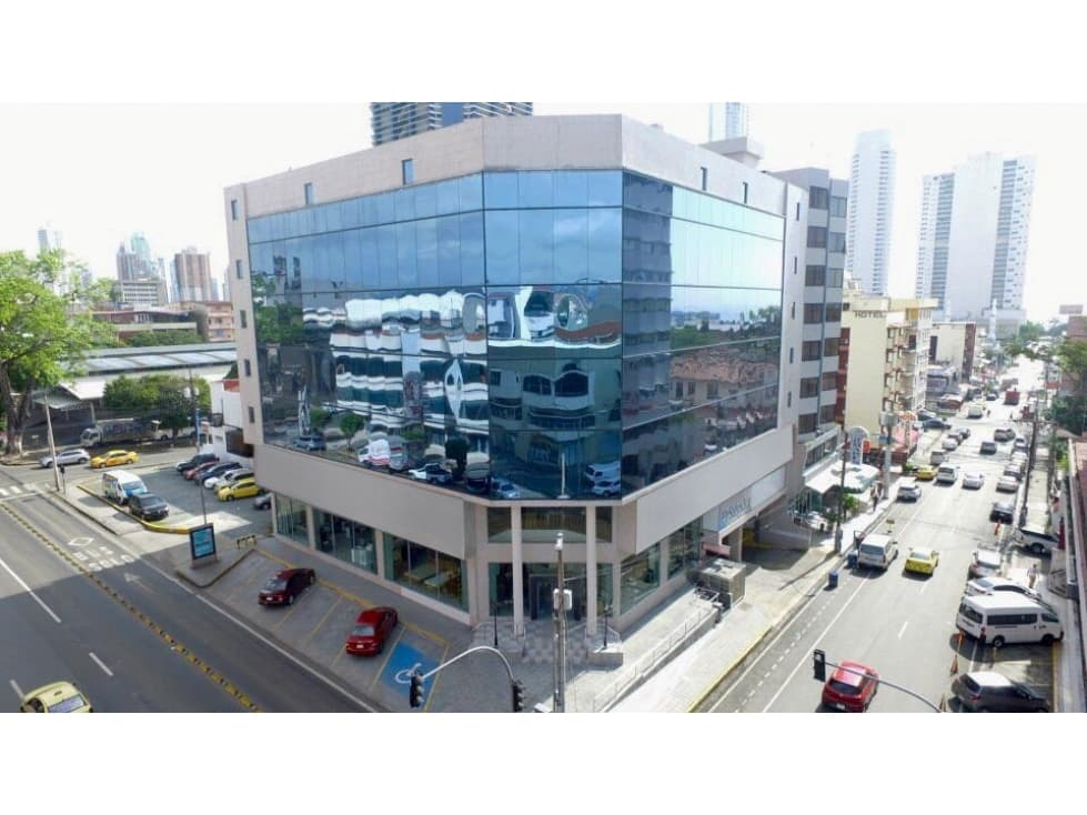 Edificio en Calidonia - 1