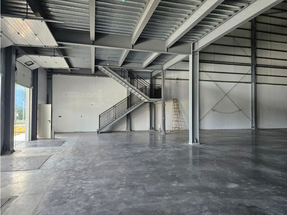 BODEGA CENTENARIO LOGISTIC CORP - 1