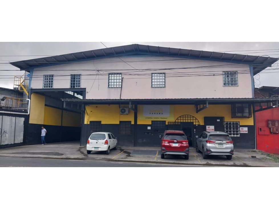 SE VENDE GALERA | RIO ABAJO - 1