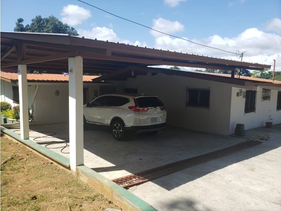 vendo o alquilo una finca en cermeño de Capira - 1