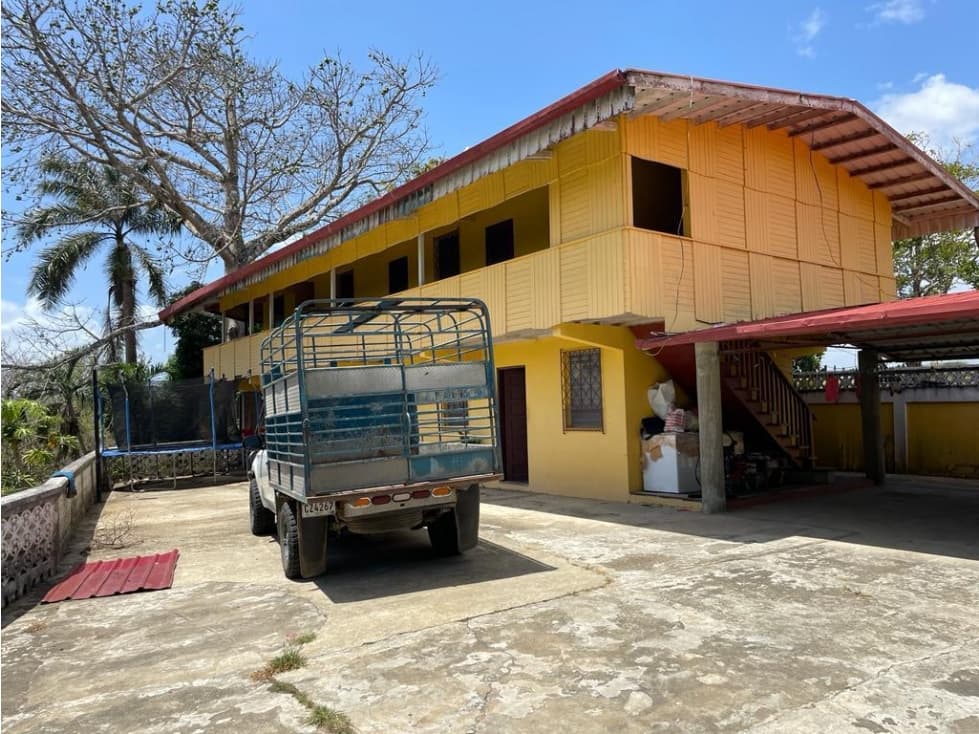 Venta de casa en Chepo Loma del Rio - 1