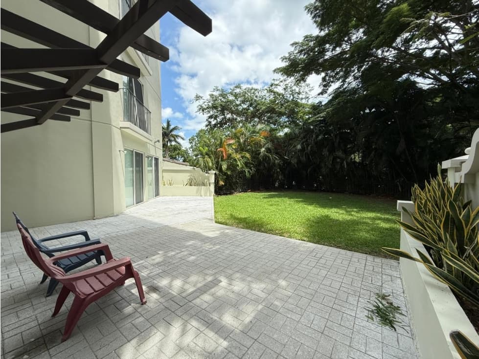 VENTA DE APARTAMENTO EN BUENAVENTURA PB CON JARDIN PUNTA ARENA - 1
