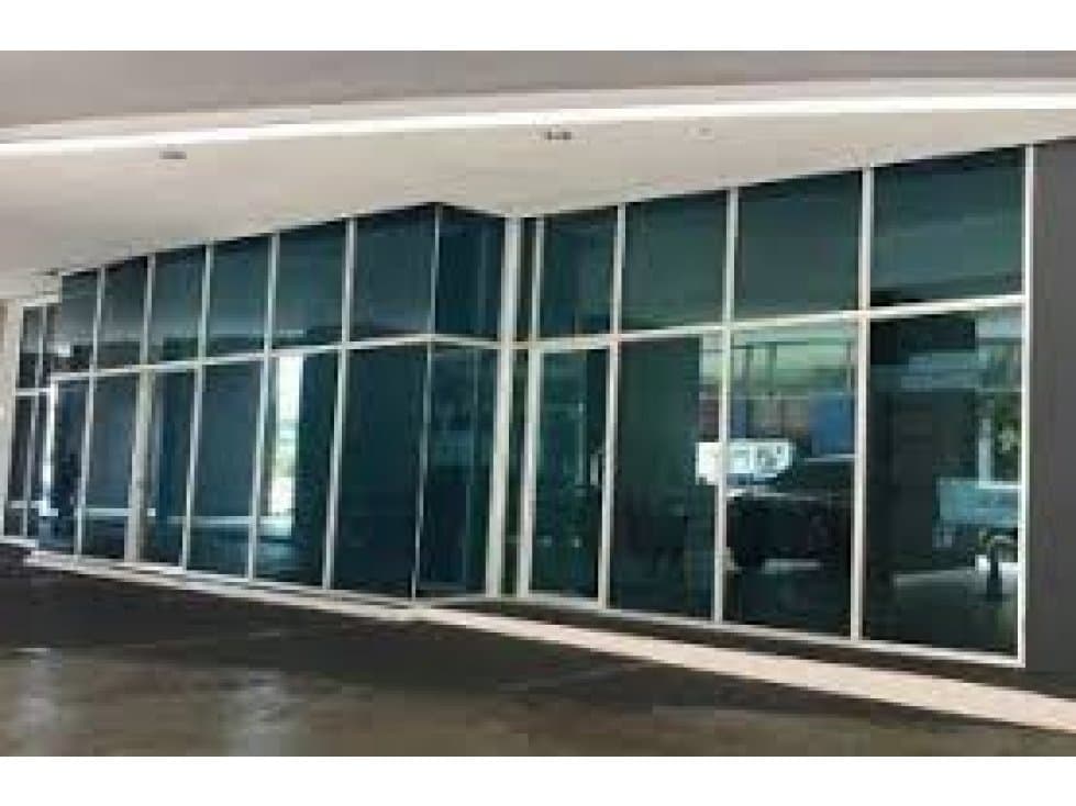 LOCAL PLANTA BAJA EN PH YACHT CLUB 80M2 - 1