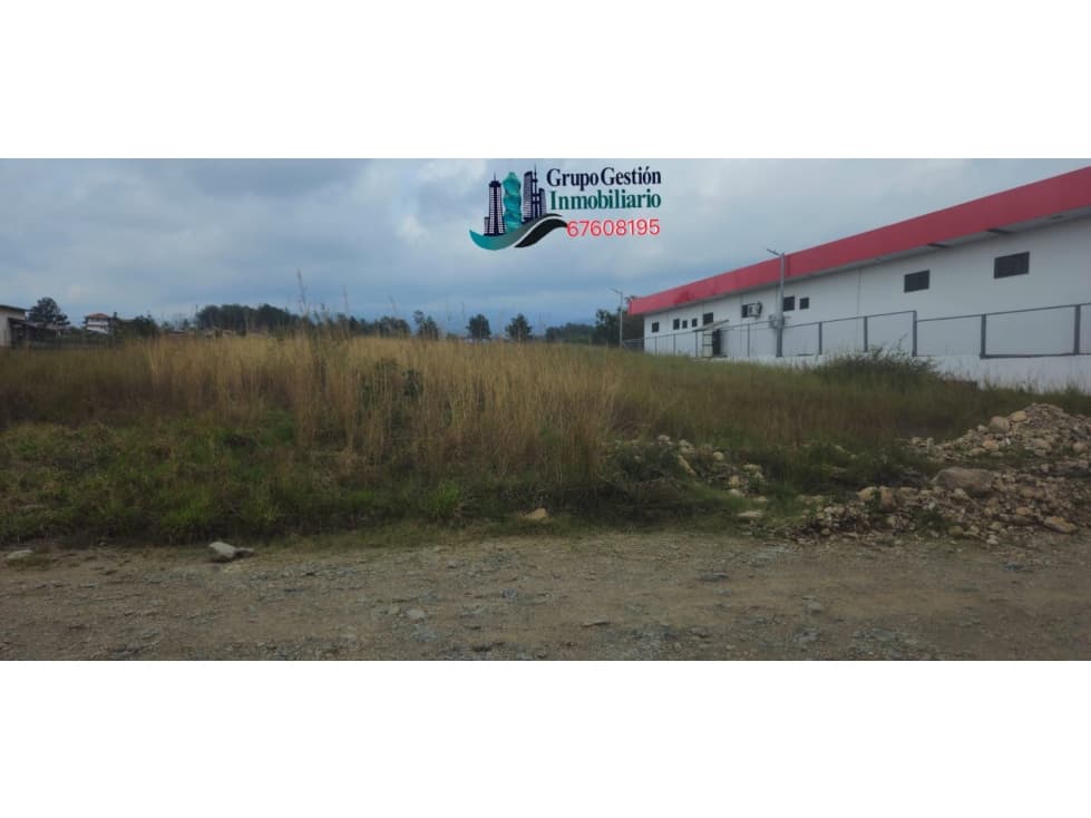 VENDO LOTE EN ALTO BQOUETE 2000 AREA COMERCIAL - 1