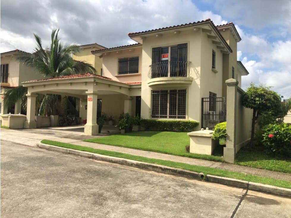 CASA CONDADO DEL REY PASEO DORADO 3REC 399MTS - 1