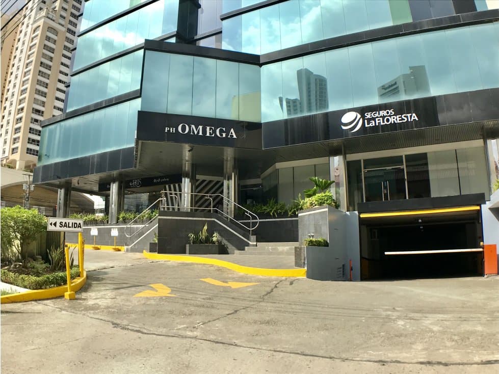 OFICINA MANTENIMIENTO INCLUIDO 207 M2 EN OBARRIO. PH OMEGA - 1