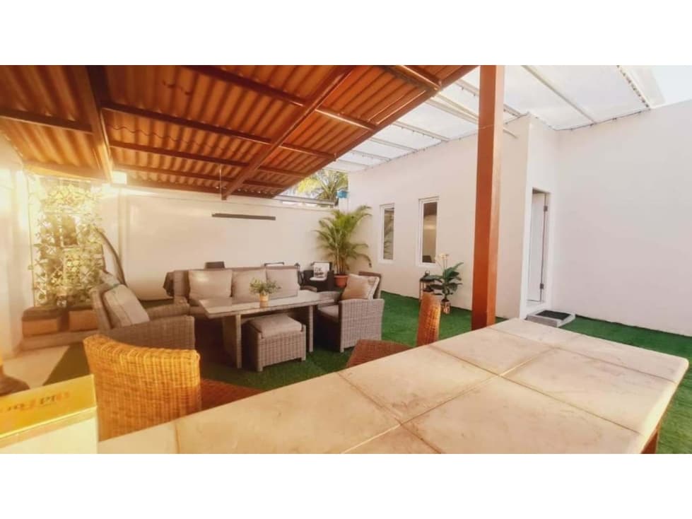VENTA CASA EN VILLA ZAITA PANELES SOLARES Y JACUZZI INCLUIDO - 1