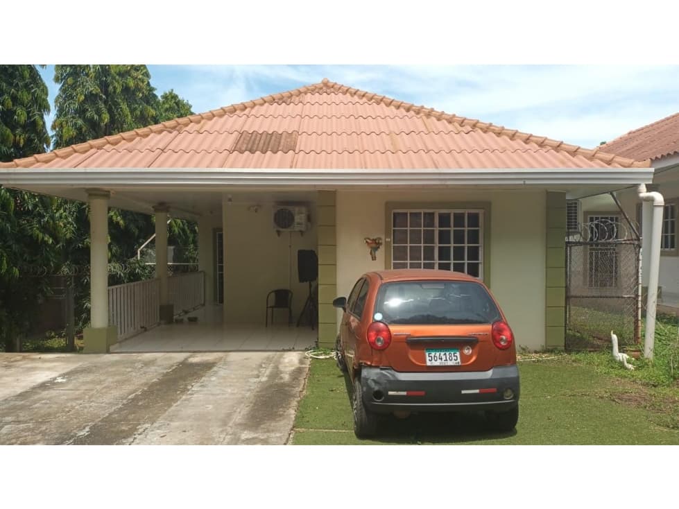 VENTA DE CASA EN CHITRÉ - 1