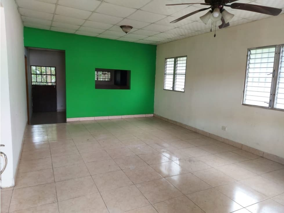 VENTA CASA FINCA EN PENONOME CENTRICA -524.36M2 EL ENC - 1