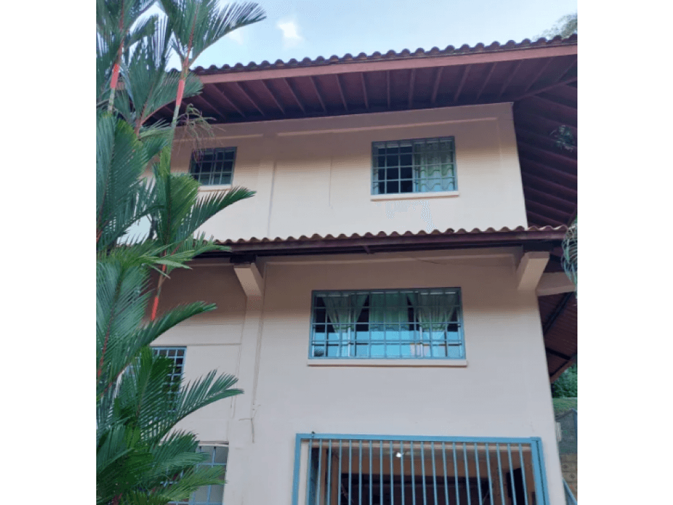 ALQUILER DE CASA AMOBLADA EN ALBROOK - 1