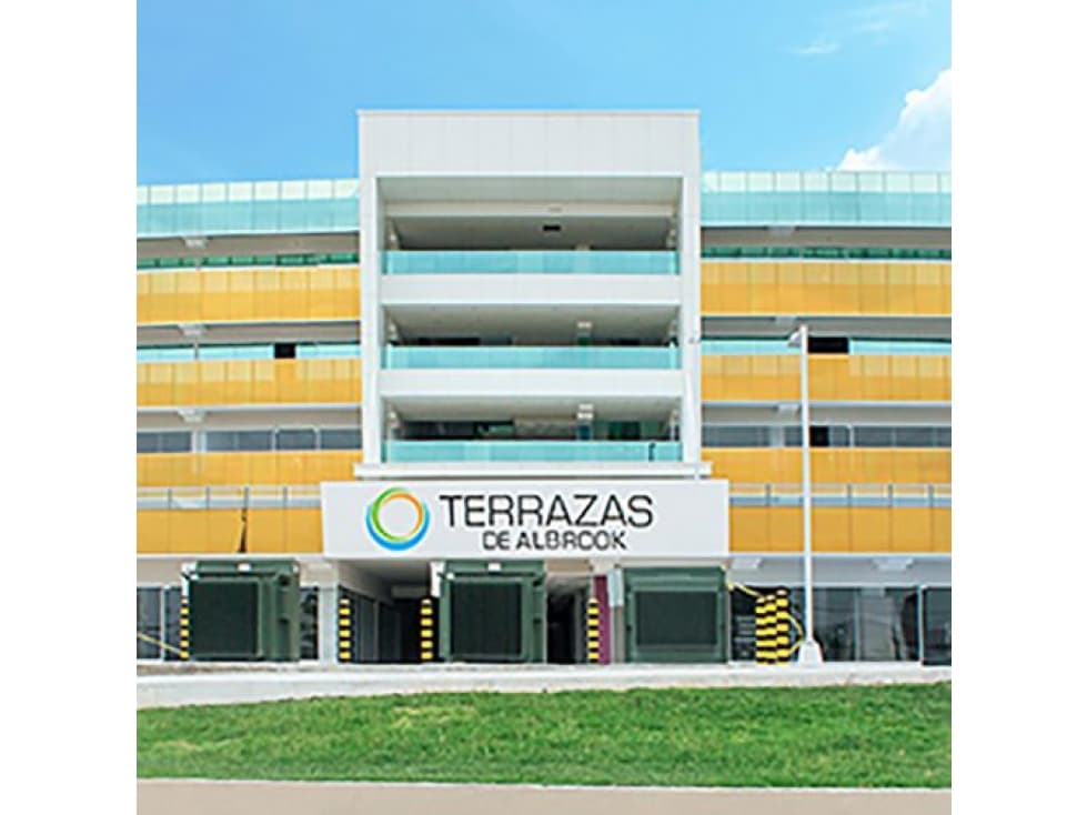 REMATE EN LOCAL PLANTA BAJA 97m2, TERRAZAS DE ALBROOK - 1