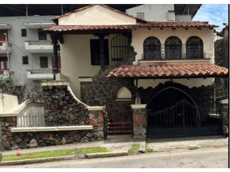 CASA EN VENTA EN AV CUBA BELLA VISTA 6 REC - 1