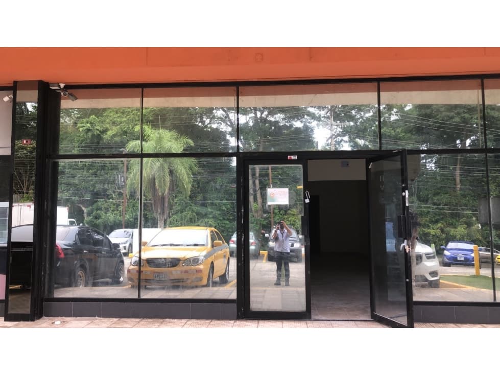 ALQUILER LOCAL COMERCIAL 193M2 EN ALBROOK - 1