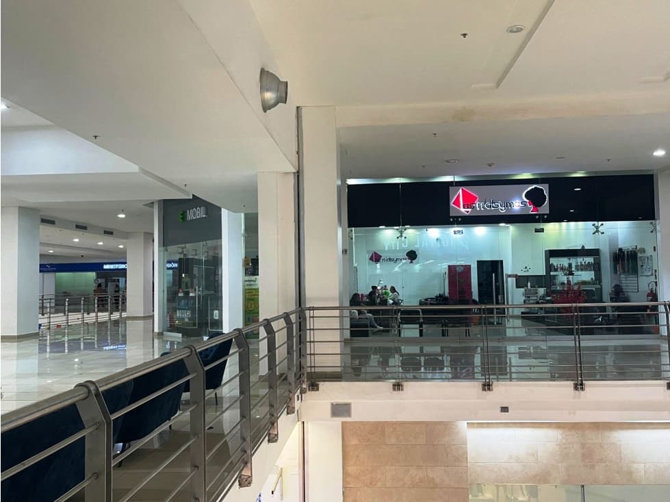 Se VENDE Local Comercial en Los Andes Mall, San Miguelito - 1