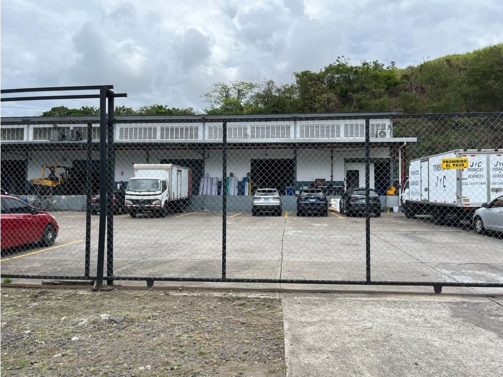 BODEGA EN ALQUILER EN EL CRISOL - 1