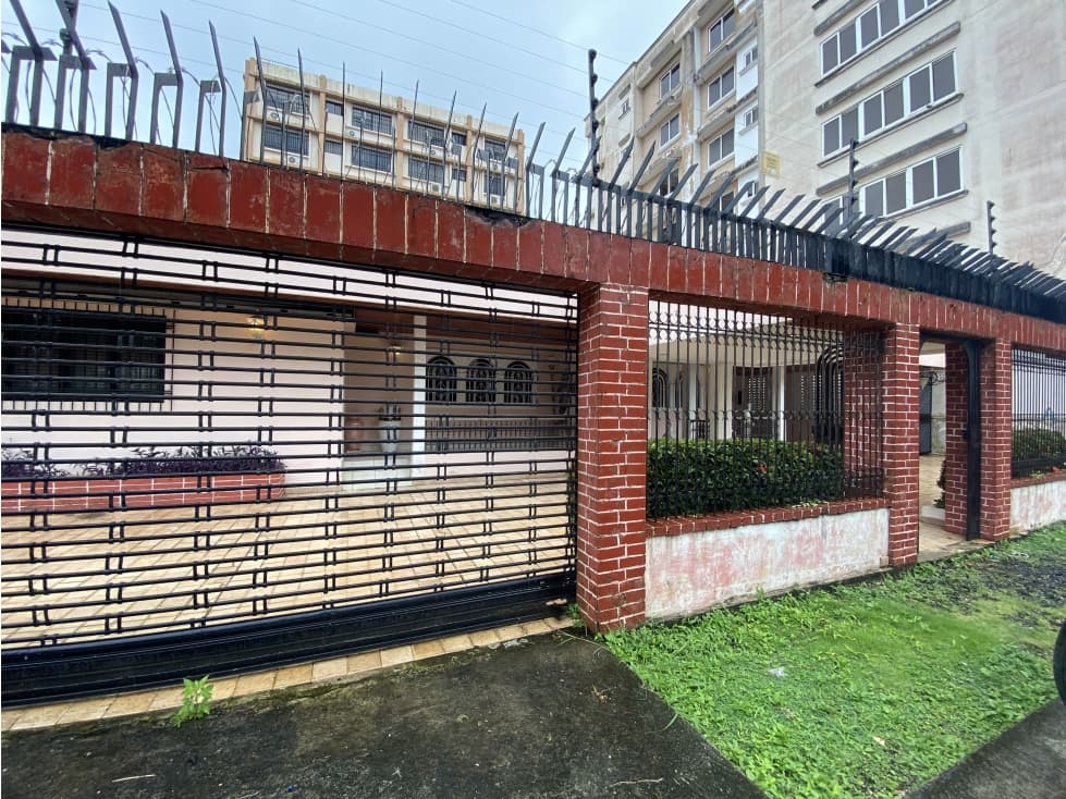Venta de Casa en Ciudad de Colón (TPJ) - 1