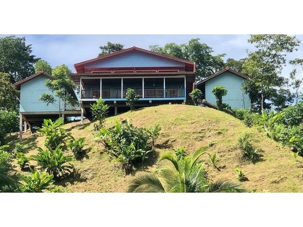 King Suite for rent in Isla Solarte, Bocas del Toro - 1