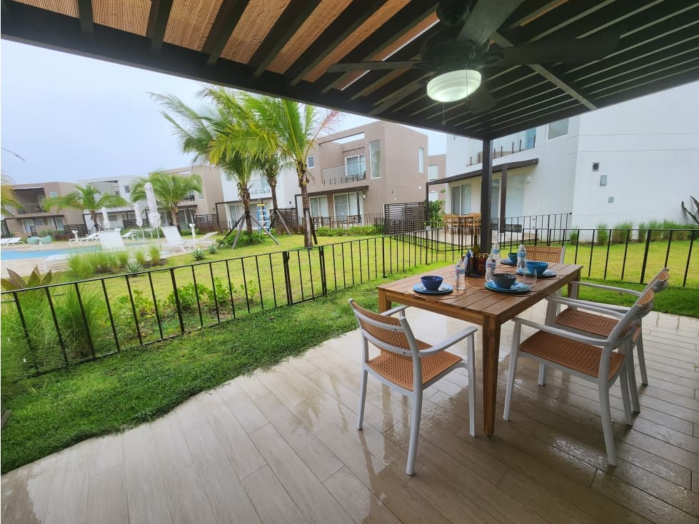 2 bed beach house @ Playa Caracol - 1