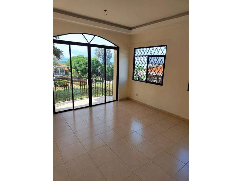 Venta de casa en Chitré (Marejobo) GTA - 1