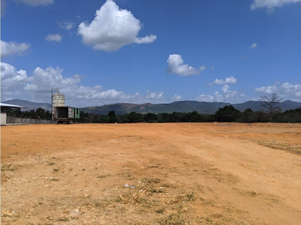 TERRENO A ORILLA DE LA PANAMERICANA - TANARA - 1