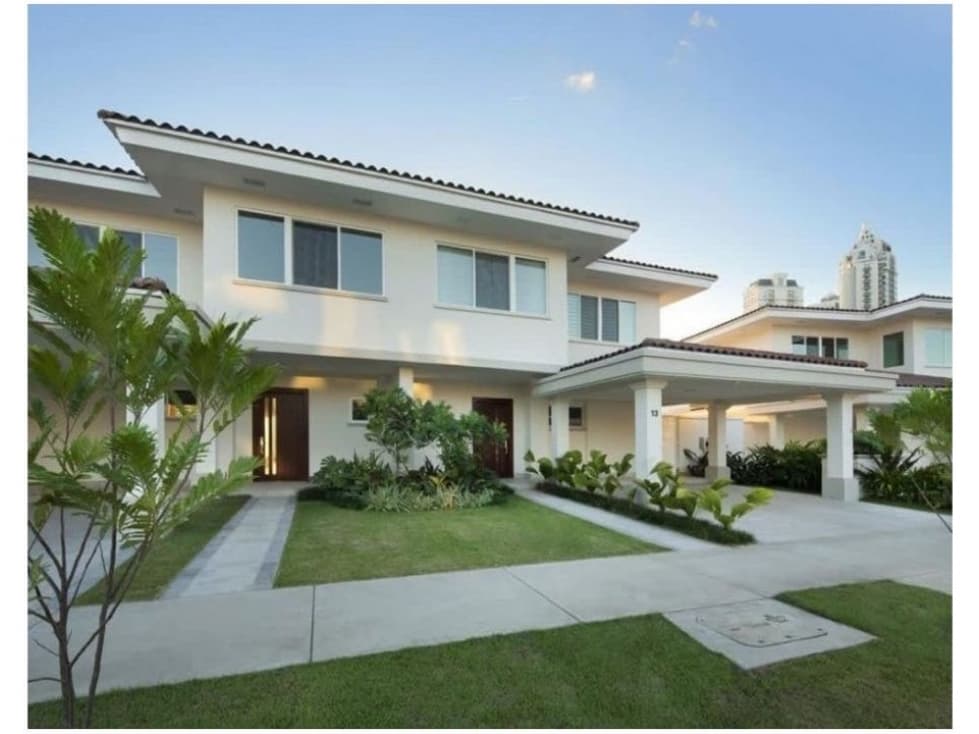 ALQUILER CASA EN SANTA MARIA FRENTE A LAGO THE GROVE MODELO B - 1