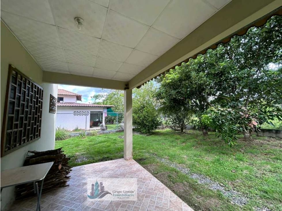 ALQUILER DE CASA EN BOQUERON CERCADA ATRAS - 1