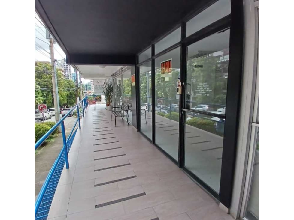 EL CANGREJO / VIA ARGENTINA / LOCAL COMERCIAL / 100M2 - 1