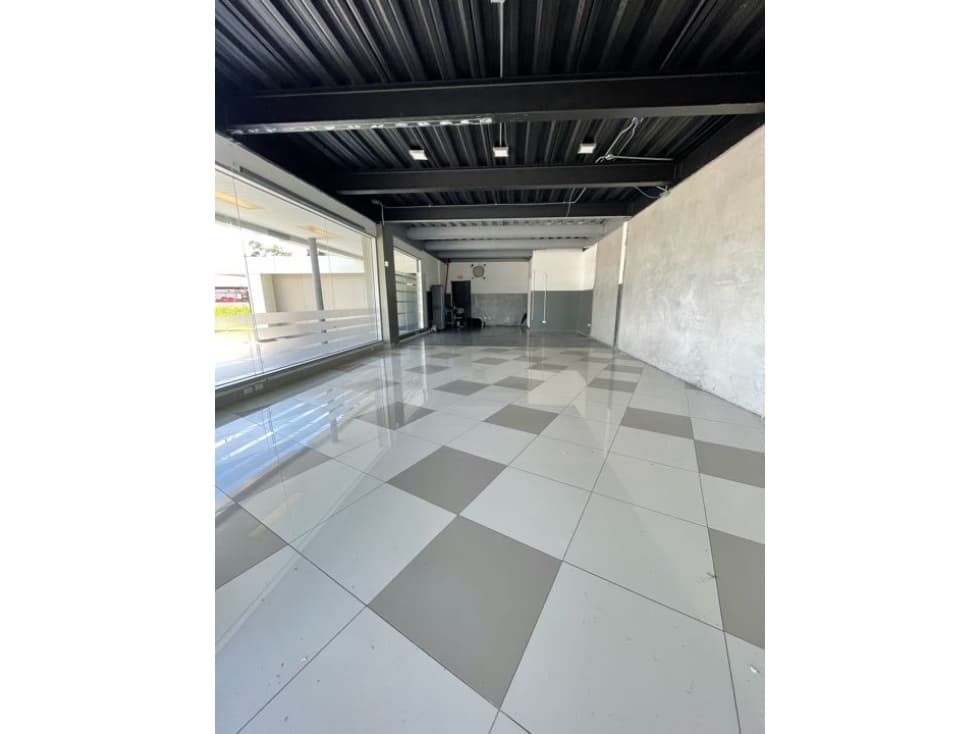 CARDENAS /LOCAL 94m2/ ALQUILER - 1