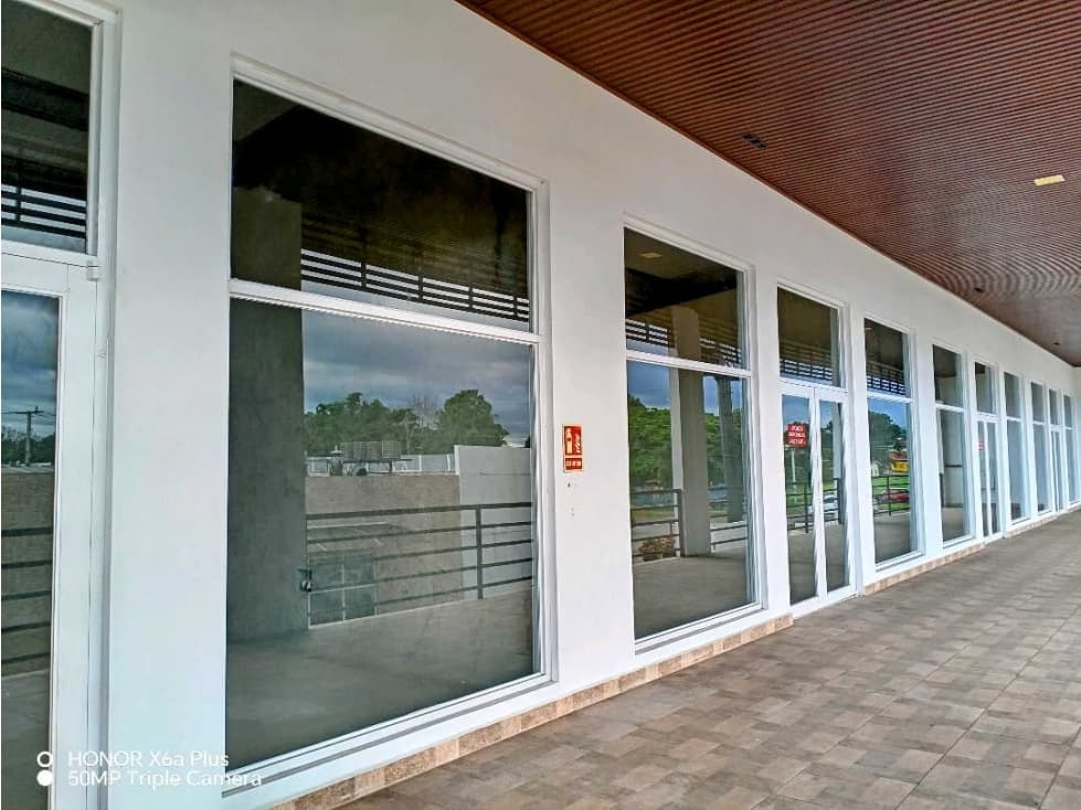 Se alquilan local de planta alta en Mall Parque Central, Bugaba - 1