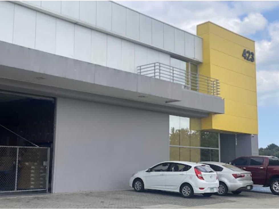 SE ALQUILA BODEGA TOTALMENTE NUEVA >>COSTA SUR<< - 1