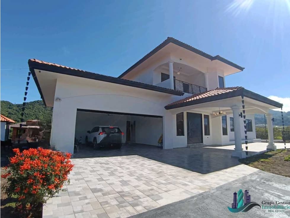 Se Vende - Alquila Casa de Lujo en Volcán |1,705 m²|$555.000/$2.800 - 1