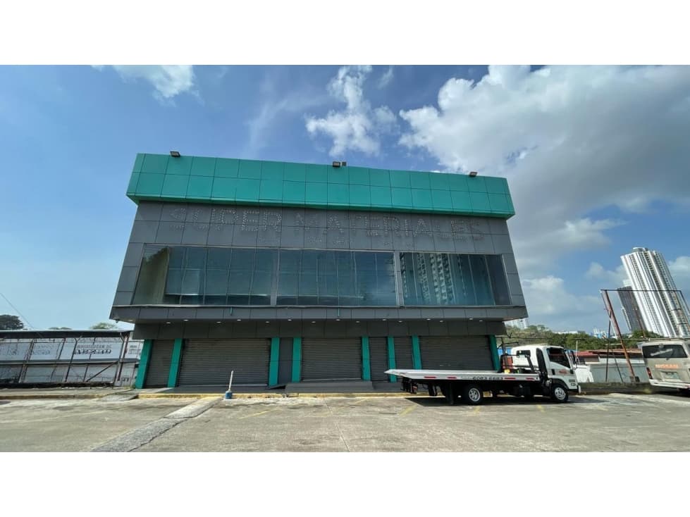 Se Vende Edificio en Tumba Muerto - 1