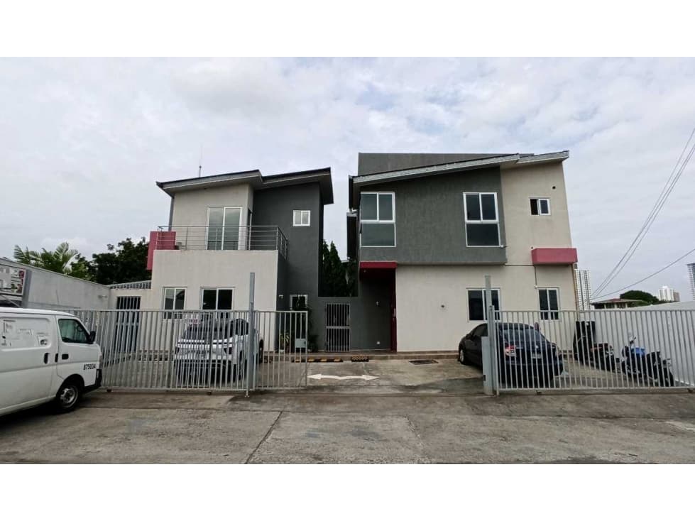 SE VENDEN 3 DUPLEX EN PARQUE LEFEVRE - 1