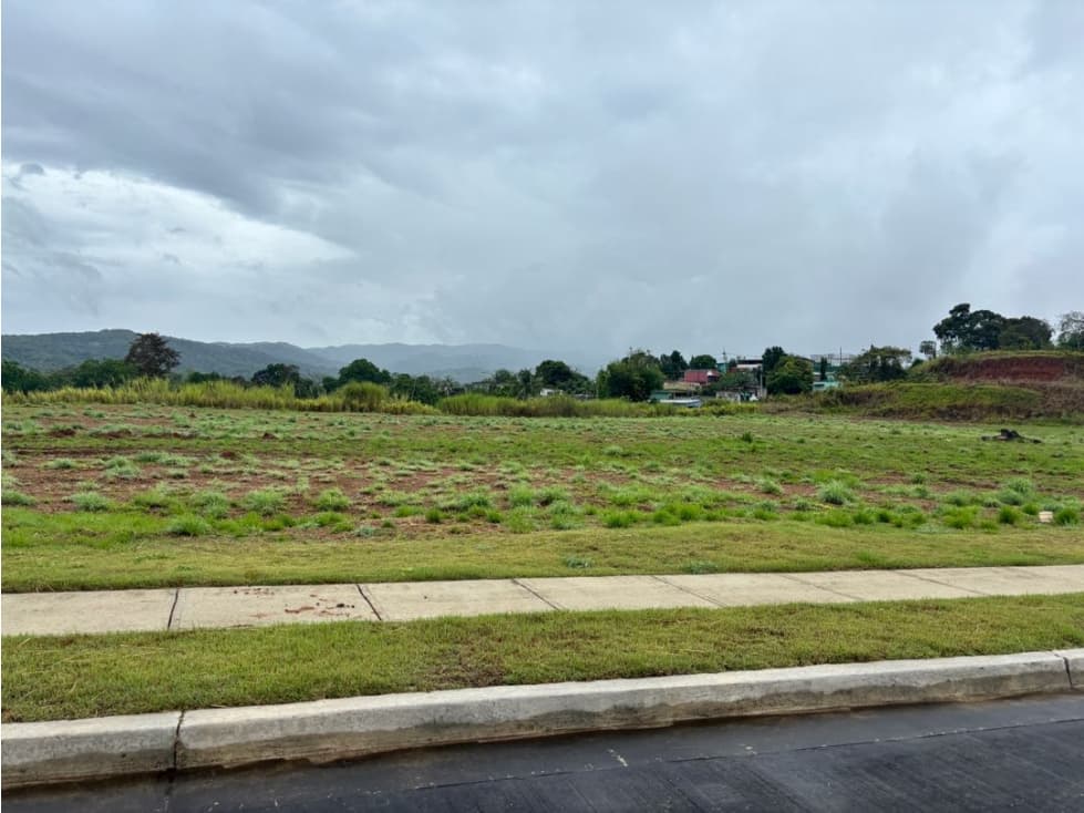 TERRENO EN PARQUE INDUSTRIAL / TOCUMEN STORAGE COMPLEX / 2,500 M2 - 1