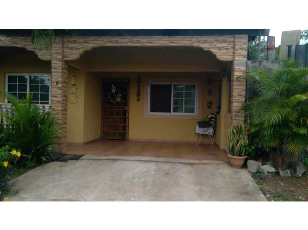 VENDO CASA EN LA CHORRERA EL COCO CHORRILLO 1,3R - 1