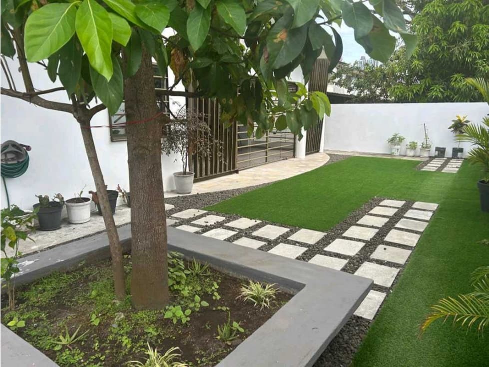VENTA CASA EN PARQUE LEFEVRE PRECIO DE OPORTUNIDAD 448M2 TERRENO JP - 1